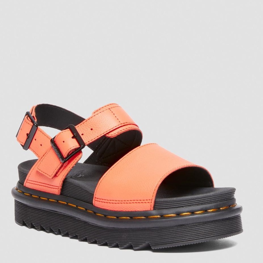 NEW Dr. Martens Voss Pisa platform sandals